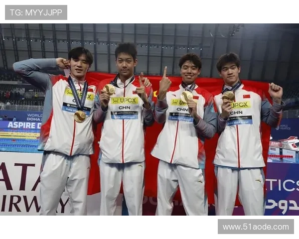 潘展乐奋力追赶难敌张展硕强势压阵山东4X200自接力夺金激战全场