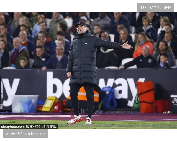 克雷格波特精彩表现撤步远投被犯规成功打成三分加一